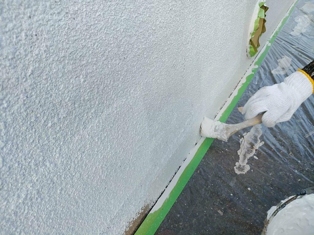 福岡県北九州市小倉南区にて屋根・外壁塗装をさせて頂いていますー２１